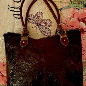 Beautiful chocolate brown Trinity Ranch tooled leather handbag
